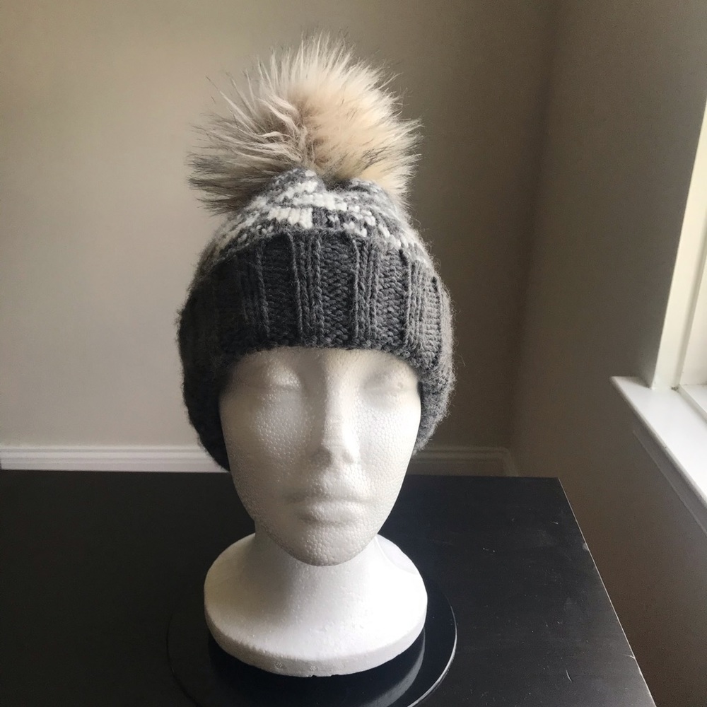 Abercrombie & Fitch Beani